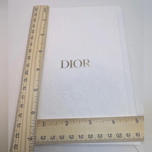 Dior Notebook J’adore Limited Edition Floral Embossed Gold Gilded Pages with Box - Picture 5 of 6